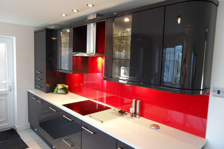 بین کابینتی با شیشه لاکوبل(رنگی)