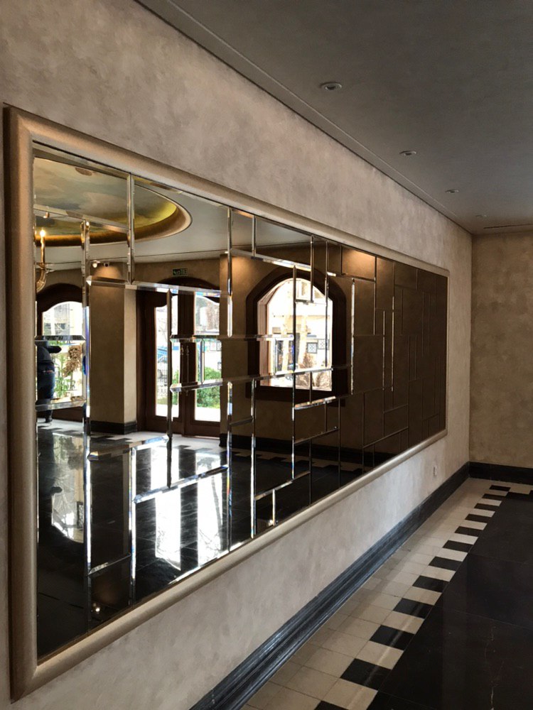 آینه دکوراتیو مدل ماهور کد 5599