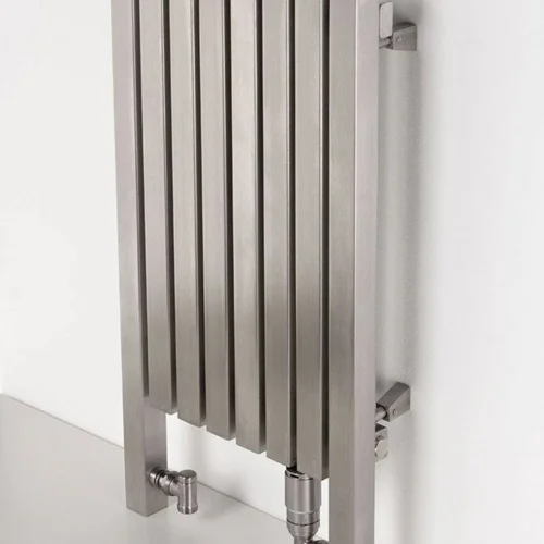 رادیاتور استیل مدل ماهور کد۰۰۷۳