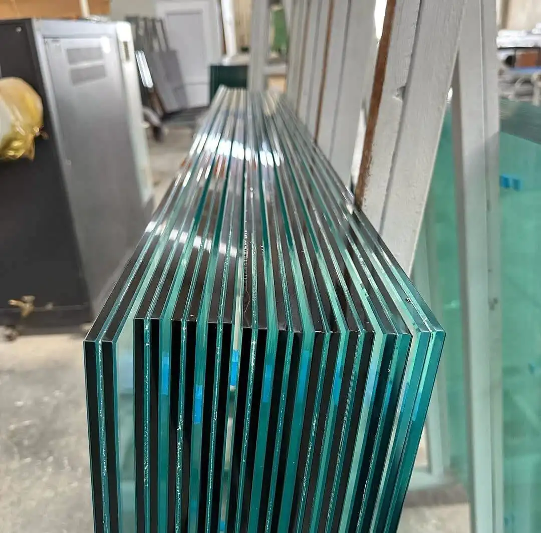 شیشه لمینیت و شیشه ضد گلوله کد 7725